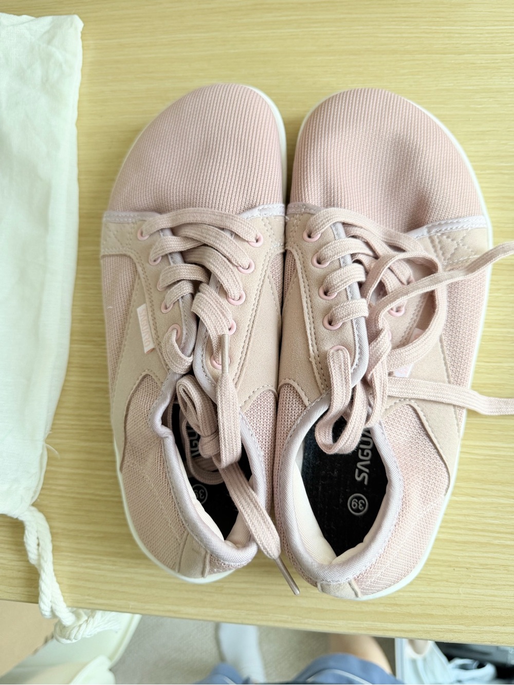 Women’s Lace-Up Sneakers in Soft Pink